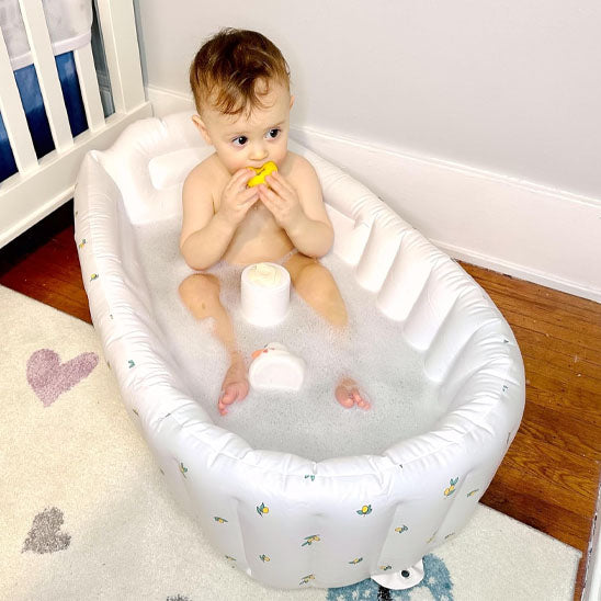 Baignoire bébé DOYÉ bébé dans bain avec jouet de bian