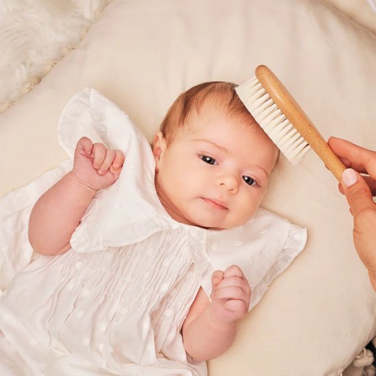 Brosse cheveux pour bebe