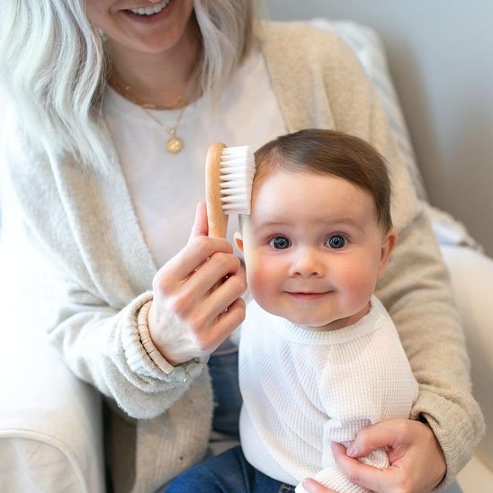 Brosse cheveux pour bebe